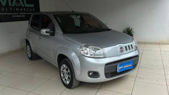 FIAT UNO 1.0 EVO VIVACE 8V FLEX 2P MANUAL FIAT UNO 1.0 EVO VIVACE 8V FLEX 2P MANUAL